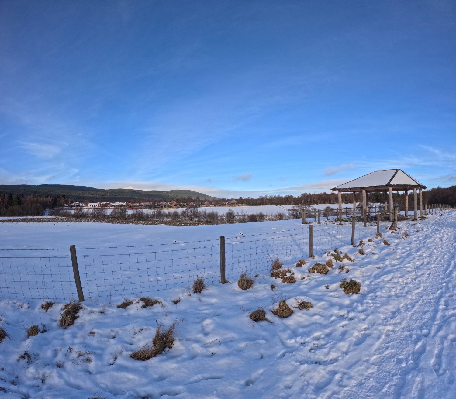 Orange Squirrel Lodge Aviemore Exterior photo